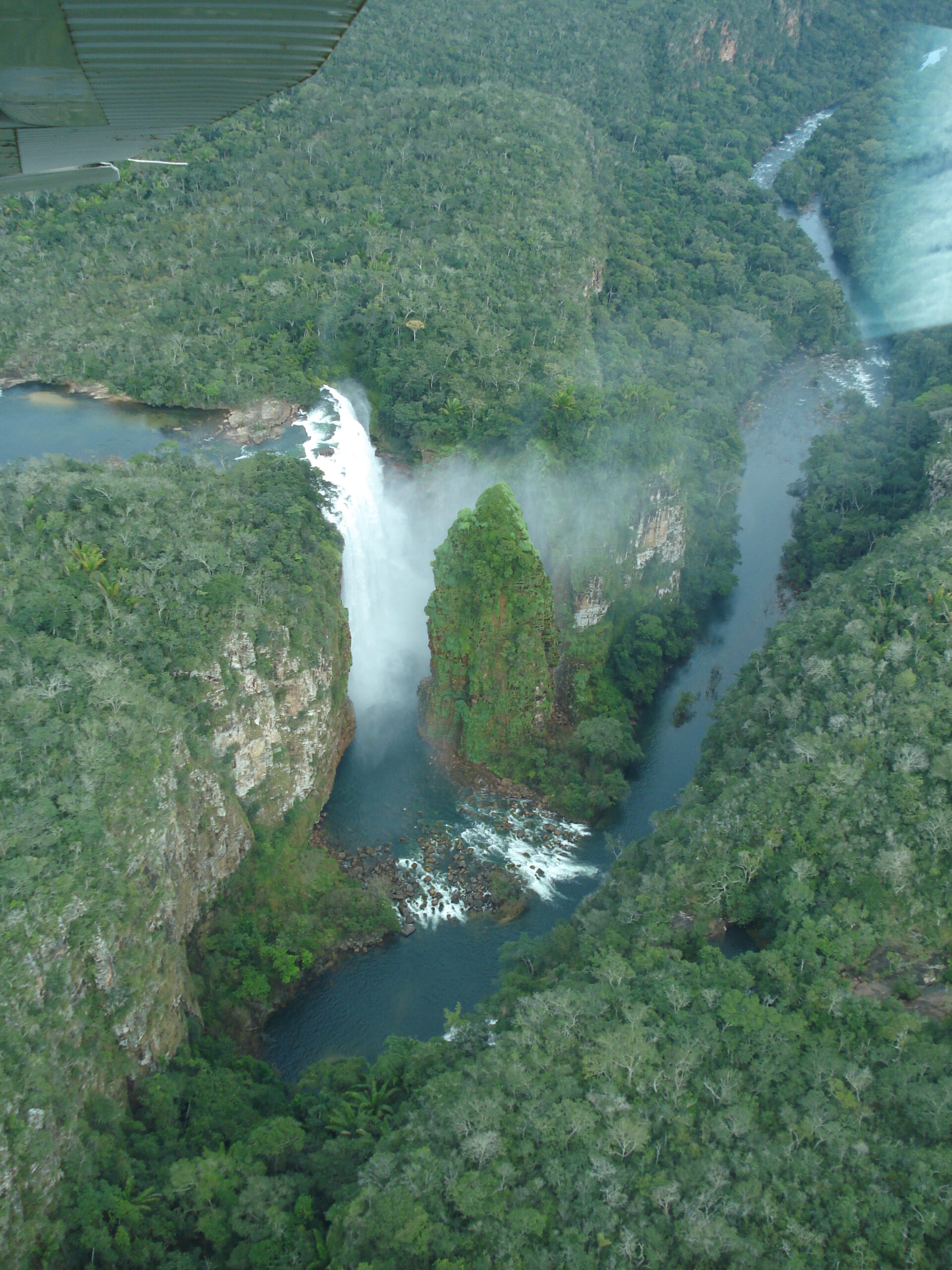 Waterval in Noel Kempff in Bolivia